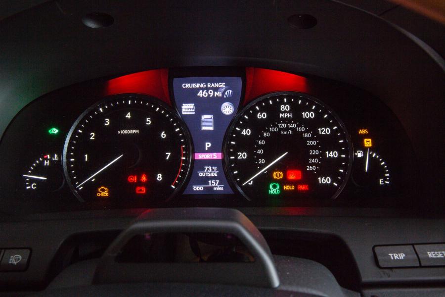  Lexus LS600h L 2013 года  (фото 36 из 45)